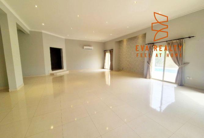 56580159 - Property Main Image