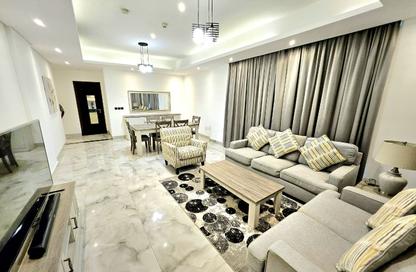 Apartment - 3 Bedrooms - 3 Bathrooms for rent in Al Juffair - Capital Governorate