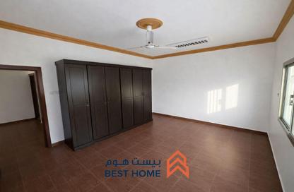 Villa - 7+ Bedrooms - 4 Bathrooms for sale in A'Ali - Central Governorate