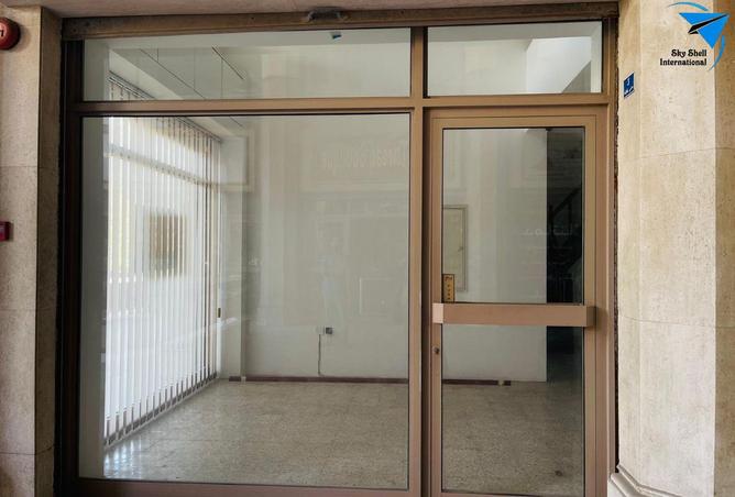 987135 - Property Image 2