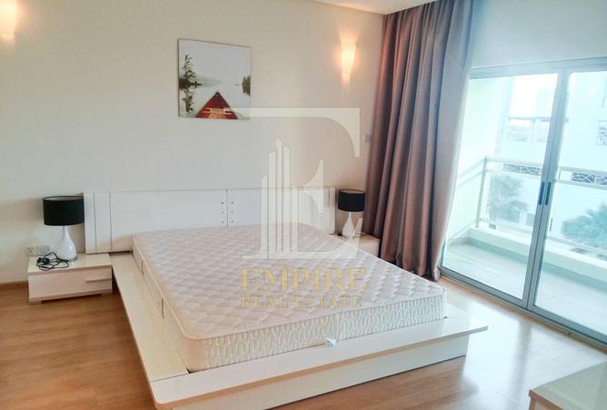 994371 - Property Image 2