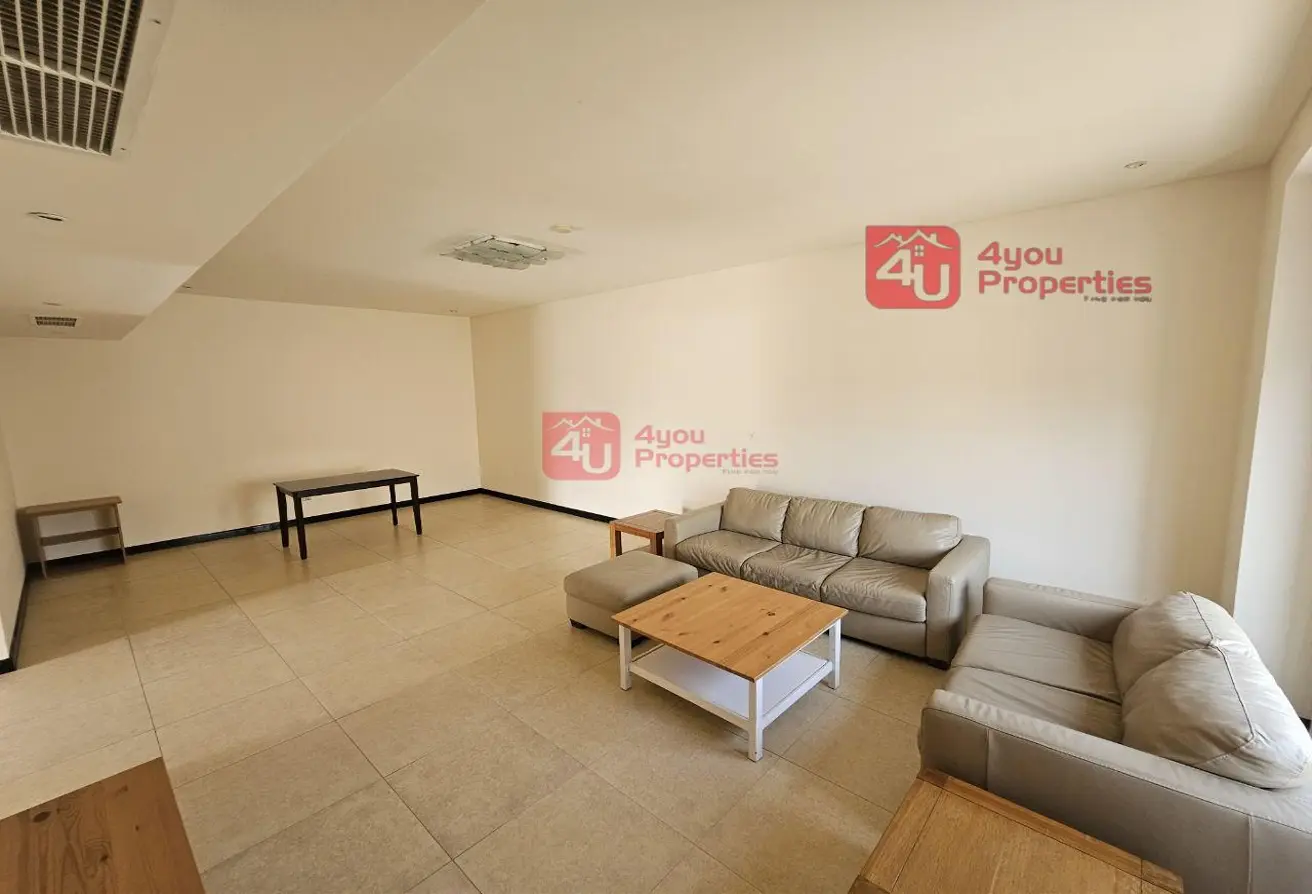 58172858 - Property Main Image