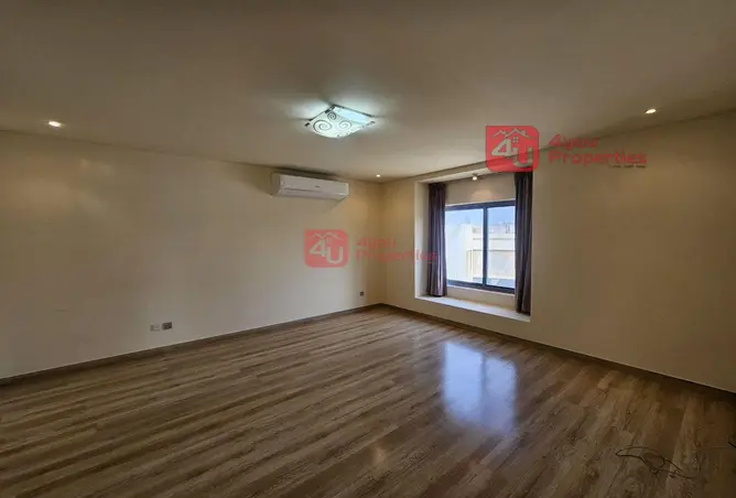 58172858 - Property Image 3
