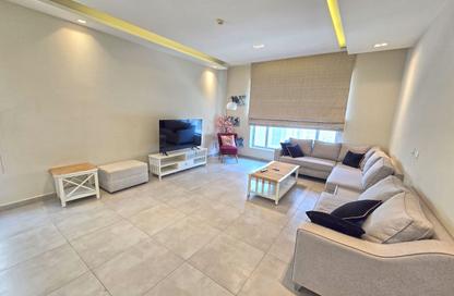 Apartment - 2 Bedrooms - 3 Bathrooms for rent in Saraya 2 - Bu Quwah - Northern Governorate Apartment - 2 Bedrooms - 3 Bathrooms for rent in Saraya 2 - Bu Quwah - Northern Governorate