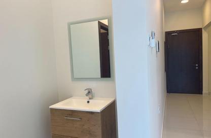 Apartment - 2 Bedrooms - 3 Bathrooms for rent in Maqabah - Northern Governorate