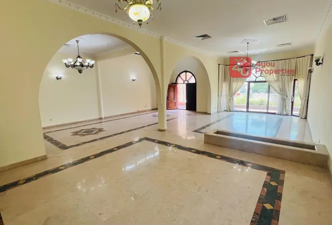 57463699 - Property Image 2