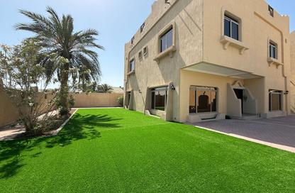 Villa - 4 Bedrooms - 6 Bathrooms for rent in Saar - Northern Governorate