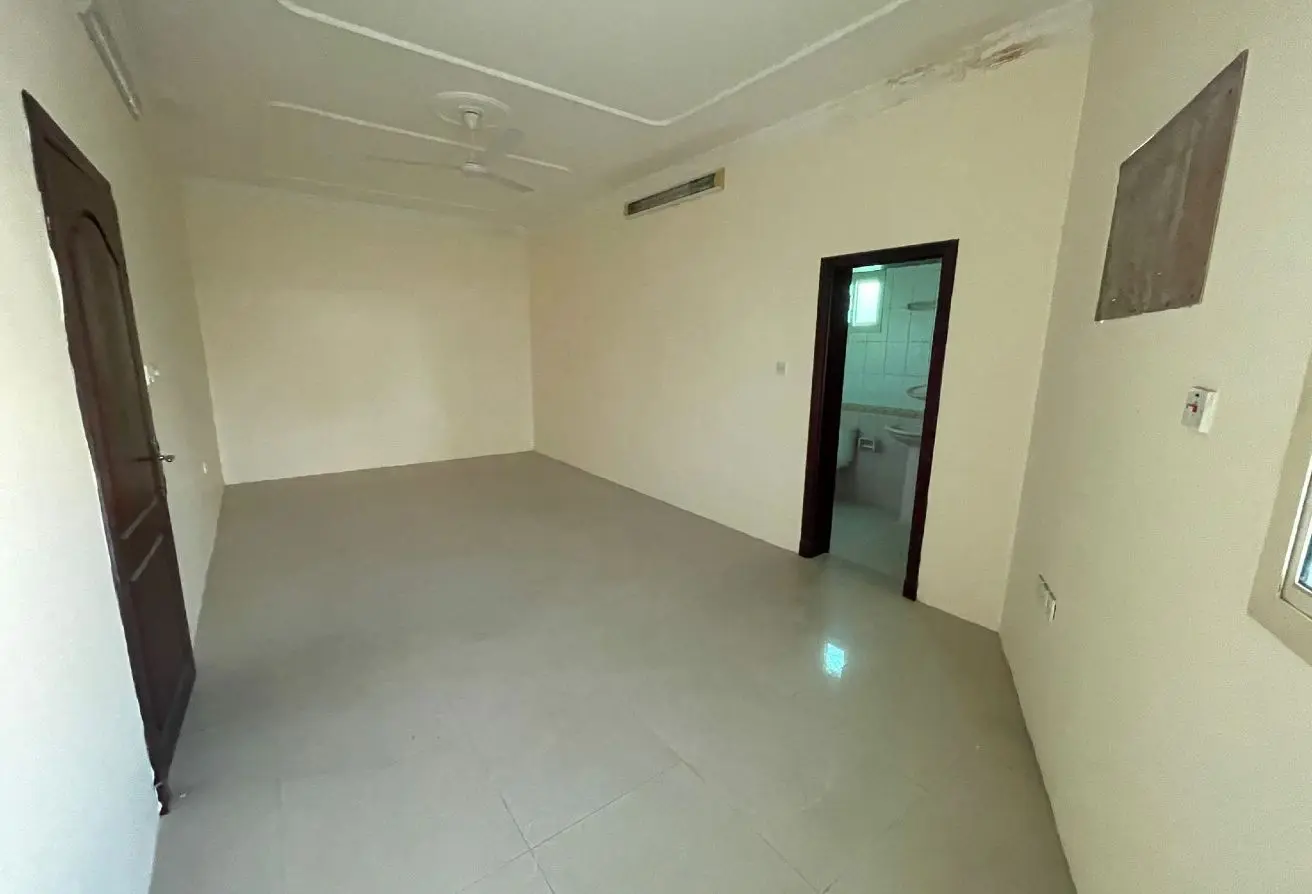 57121865 - Property Main Image
