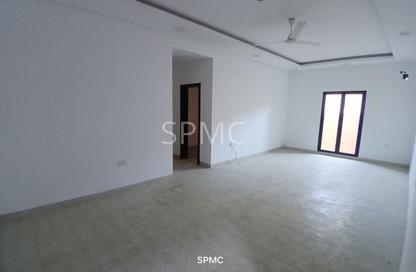 Apartment - 3 Bedrooms - 3 Bathrooms for rent in Hidd - Muharraq Governorate