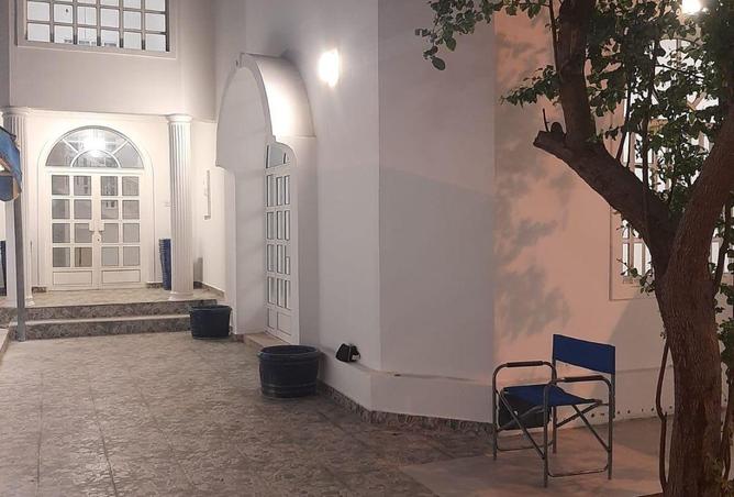 53627952 - صورة العقار 2
