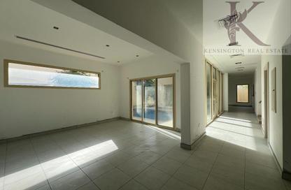 Compound - 4 Bedrooms - 4 Bathrooms for rent in Saar - Northern Governorate Compound - 4 Bedrooms - 4 Bathrooms for rent in Saar - Northern Governorate