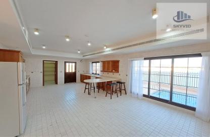 Villa - 6 Bedrooms - 6 Bathrooms for rent in Tubli - Central Governorate