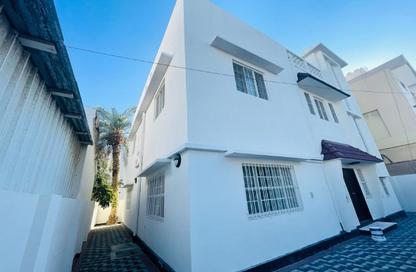 Villa - 4 - 4 for rent in Adliya - Manama - Capital Governorate Villa - 4 - 4 for rent in Adliya - Manama - Capital Governorate