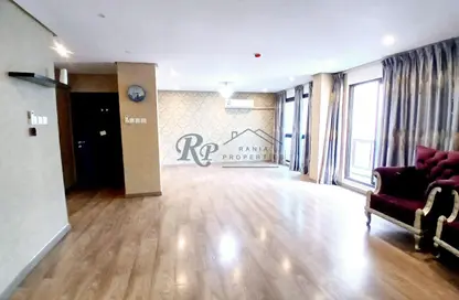 شقة - 3 غرف نوم - 4 حمامات للايجار في الحد - المحرق