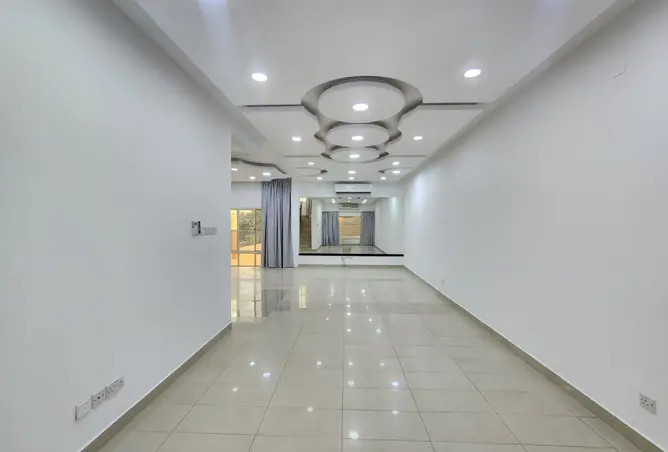 57788521 - Property Image 3