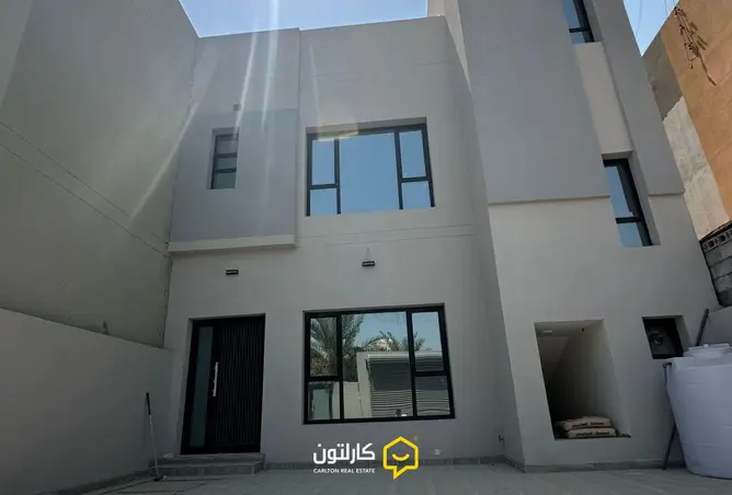 57038486 - Property Image 2