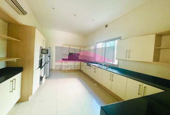 994830 - Property Image 3