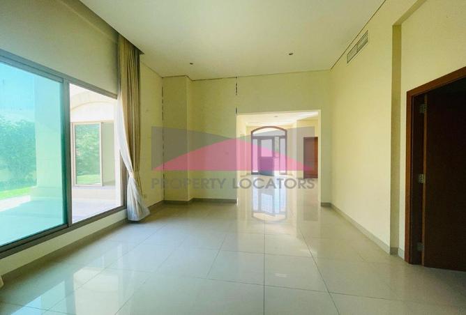 994830 - Property Image 2