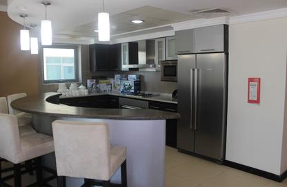 Apartment - 3 Bedrooms - 3 Bathrooms for rent in Al Juffair - Capital Governorate