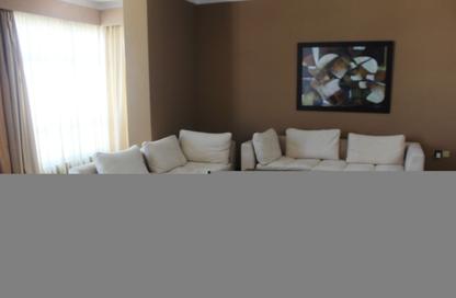 Apartment - 3 Bedrooms - 3 Bathrooms for rent in Al Juffair - Capital Governorate