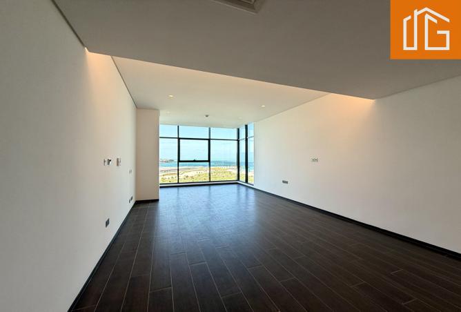 999969 - Property Image 2