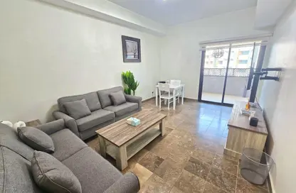 شقة - 2 غرف نوم - 2 حمامات للايجار في شارع أمواج - أمواج - المحرق