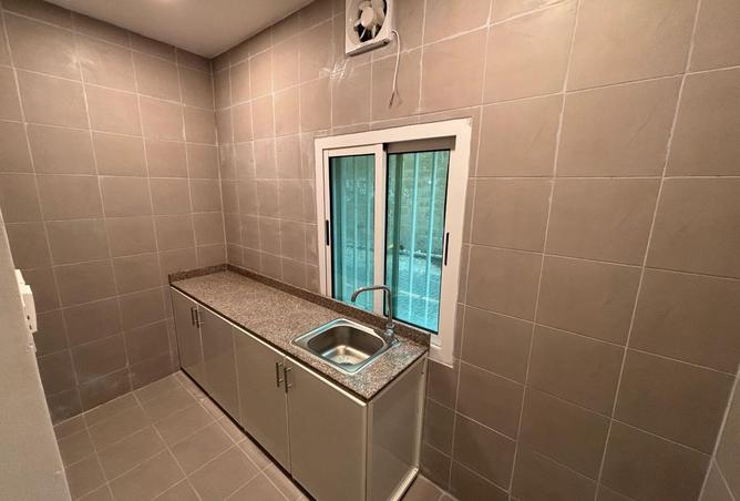 2OX04t4Mjlw - Property Image 2