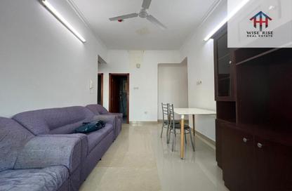 Apartment - 2 Bedrooms - 2 Bathrooms for rent in Ras Rumman - Manama - Capital Governorate