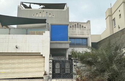 فيلا - 6 غرف نوم - 8 حمامات للبيع في سار - المحافظة الشمالية