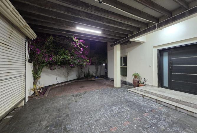 52436766 - Property Image 2