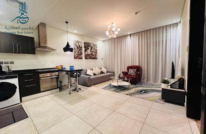 Apartment - 1 Bedroom - 1 Bathroom for rent in Exhibition Road - Hoora - Capital Governorate