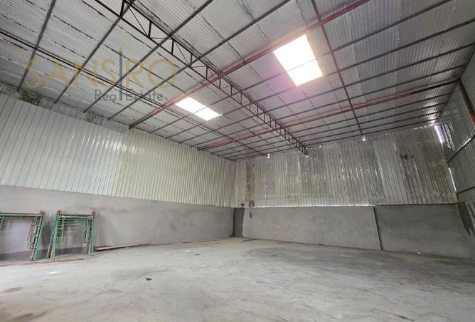 984405 - Property Image 2