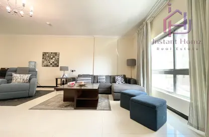 Apartment - 2 Bedrooms - 2 Bathrooms for rent in Al Juffair - Capital Governorate