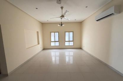 Apartment - 2 Bedrooms - 2 Bathrooms for rent in Budaiya - Northern Governorate