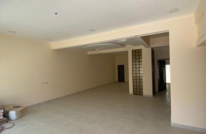Villa - 3 Bedrooms - 5 Bathrooms for sale in Jid Al Haj - Northern Governorate