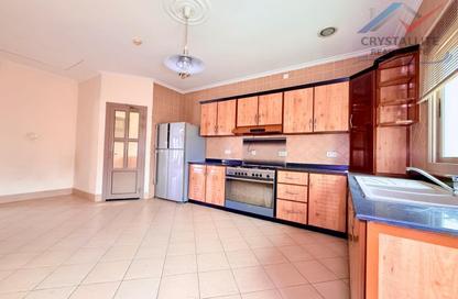 Villa - 4 Bedrooms - 5 Bathrooms for rent in Janabiya - Northern Governorate