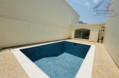 Villa - 6 Bedrooms - 7 Bathrooms for rent in Tubli - Central Governorate