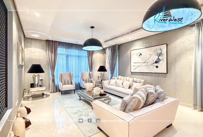 989447 - Property Main Image