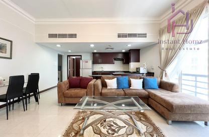 Apartment - 2 Bedrooms - 3 Bathrooms for rent in Seef - Capital Governorate