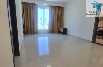 Apartment - 1 Bedroom - 2 Bathrooms for rent in Al Burhama - Manama - Capital Governorate Apartment - 1 Bedroom - 2 Bathrooms for rent in Al Burhama - Manama - Capital Governorate