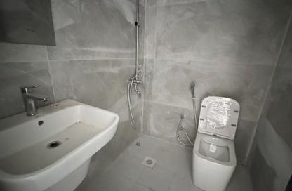 Apartment - 5 - 3 for sale in Hidd - Muharraq Governorate