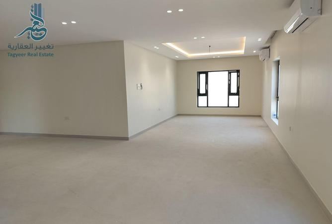 54123490 - Property Main Image