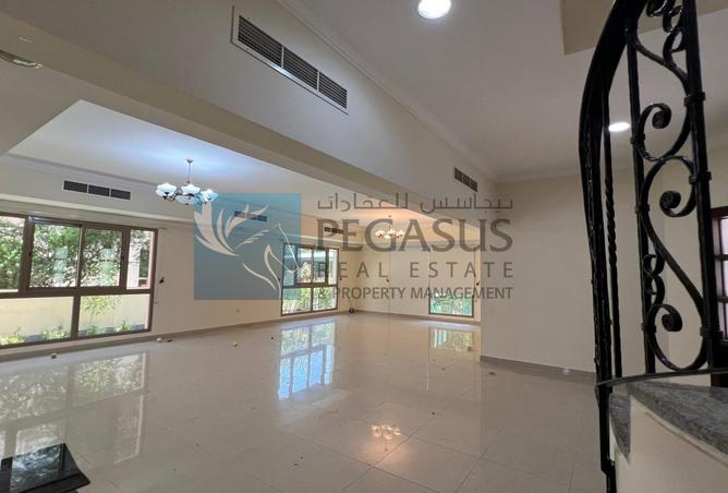 55199935 - Property Image 2