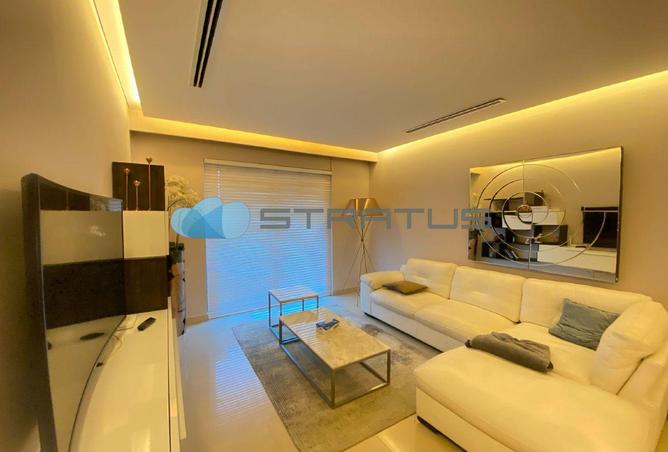 56008249 - Property Image 2