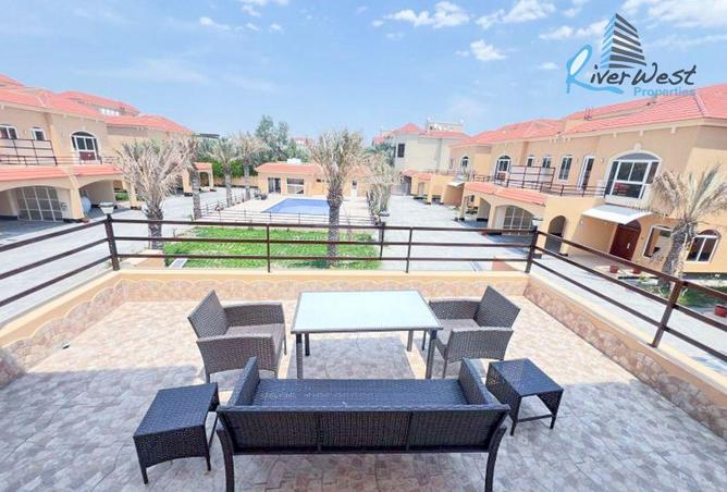 51638804 - Property Image 2