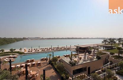 تاون هاوس - 3 - 4 للايجار في أمواج بيتش فرونت - أمواج - المحرق