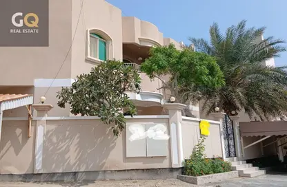 فيلا - 5 غرف نوم - 4 حمامات للايجار في البحير - الرفاع - المحافظة الجنوبية