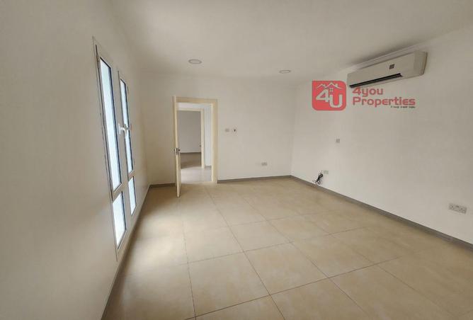 52382548 - Property Image 3