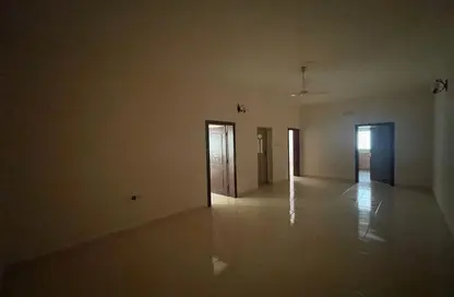 Apartment - 2 Bedrooms - 2 Bathrooms for rent in Jid Ali - Central Governorate