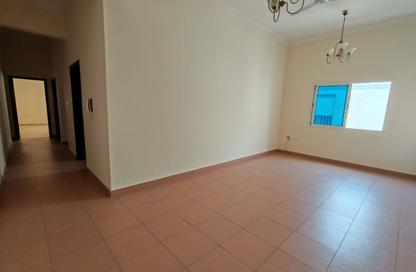 Apartment - 2 Bedrooms - 2 Bathrooms for rent in Busaiteen - Muharraq Governorate
